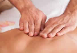 Massagem relaxante desportiva e terapeutica